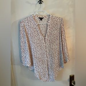 RW & co floral blouse